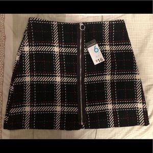 Brand new plaid skirt